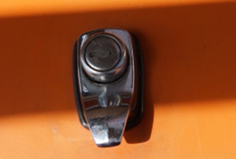 1974 Baywindow Bus Engine Lid Lock