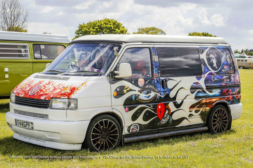 VW T4 Transporter with custom paint at VW Tomie 2019
